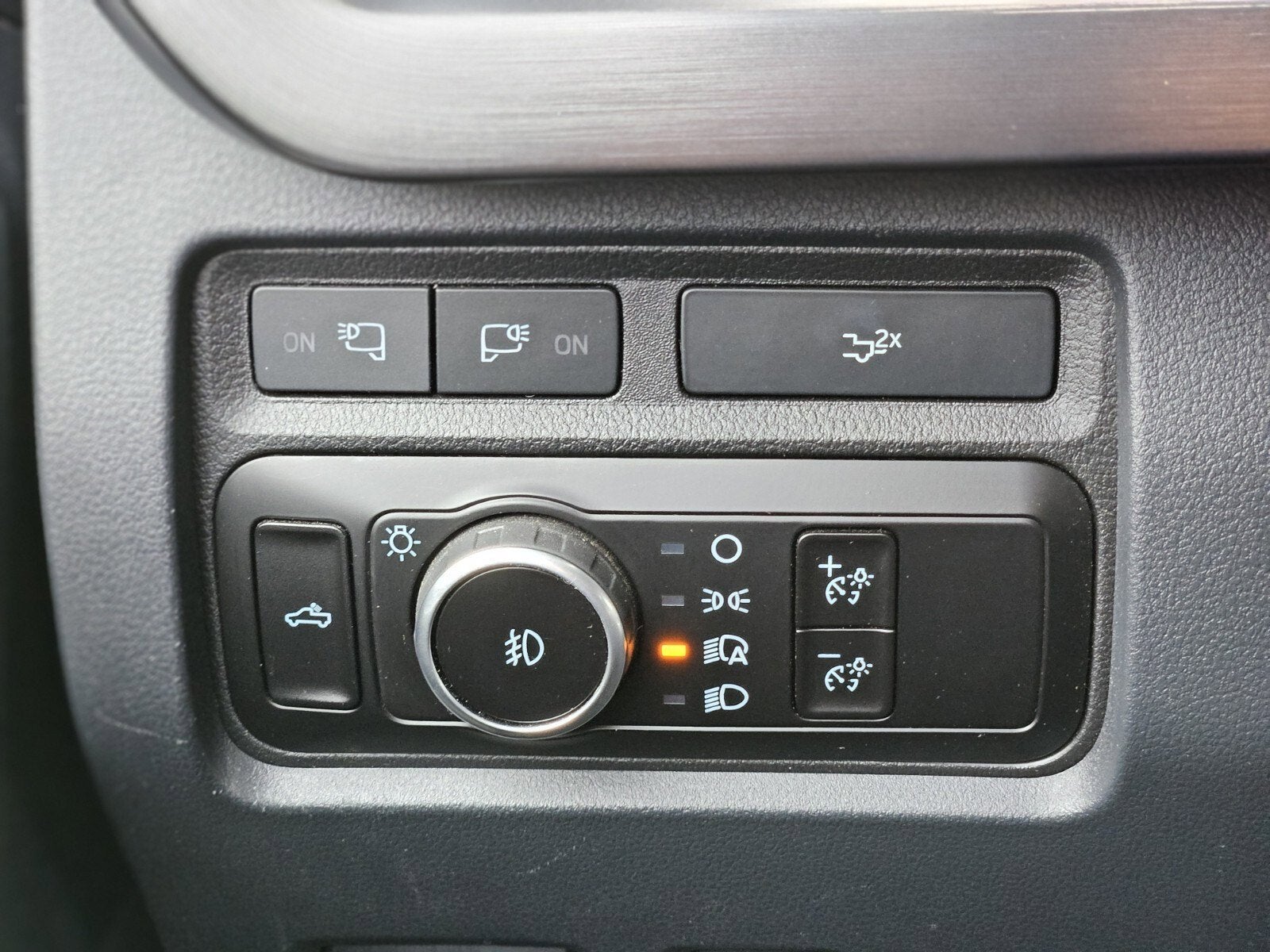 2023 Ford Super Duty F-250 SRW LARIAT