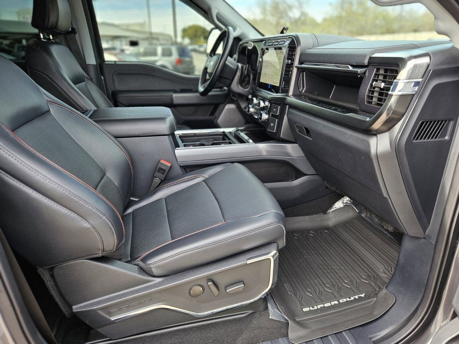 2024 Ford Super Duty F-250 SRW LARIAT