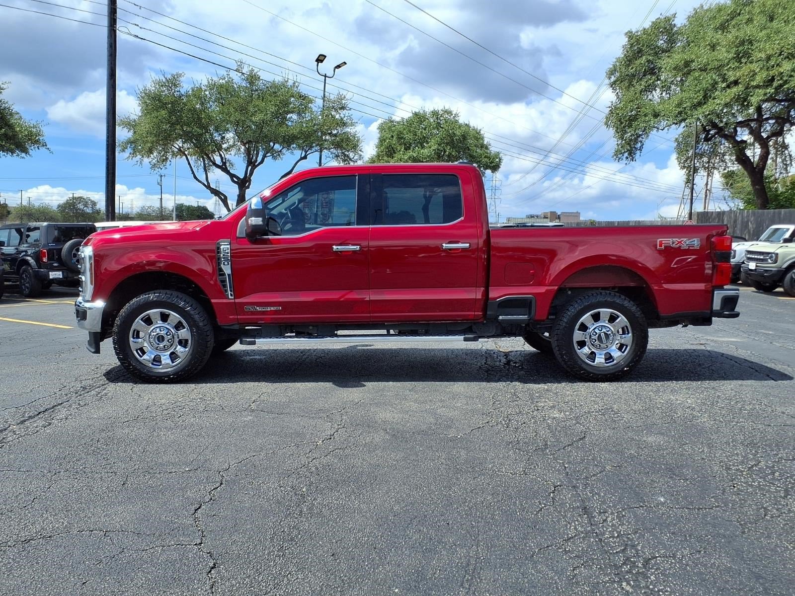 2025 Ford Super Duty F-250 SRW LARIAT