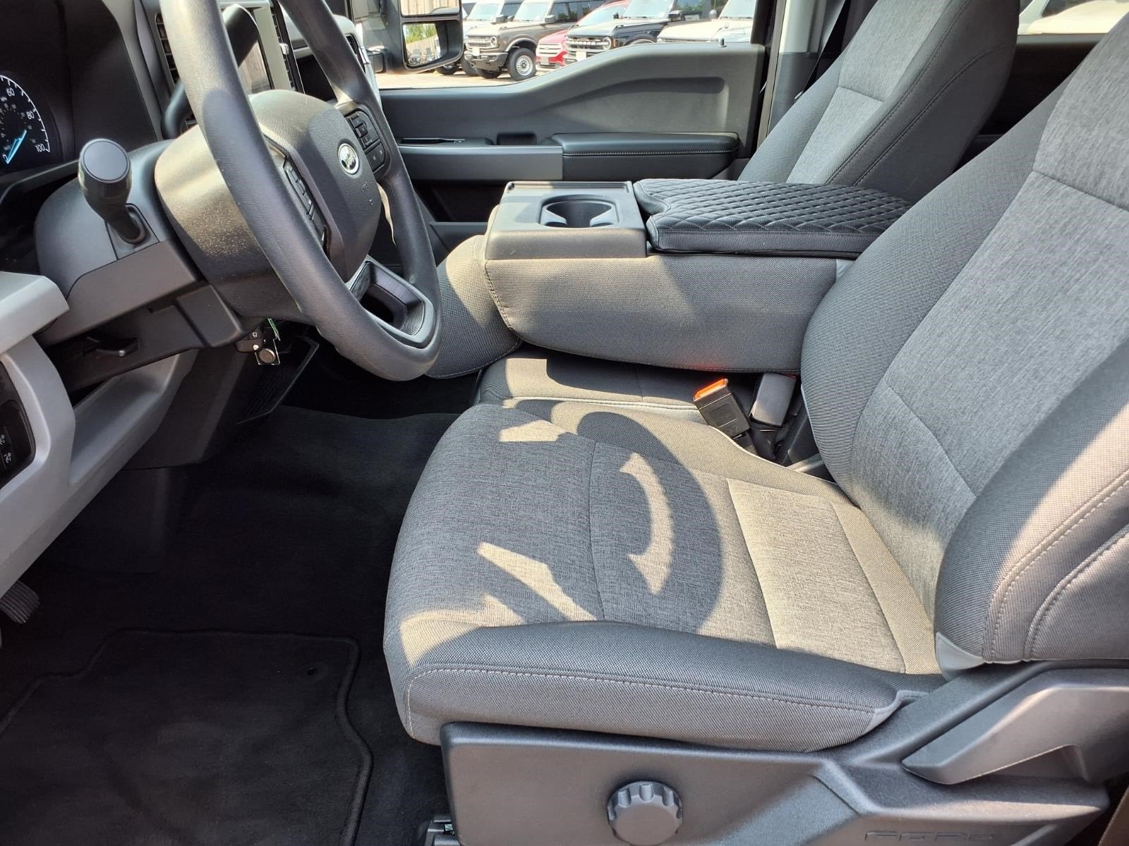 2025 Ford Super Duty F-250 SRW XL