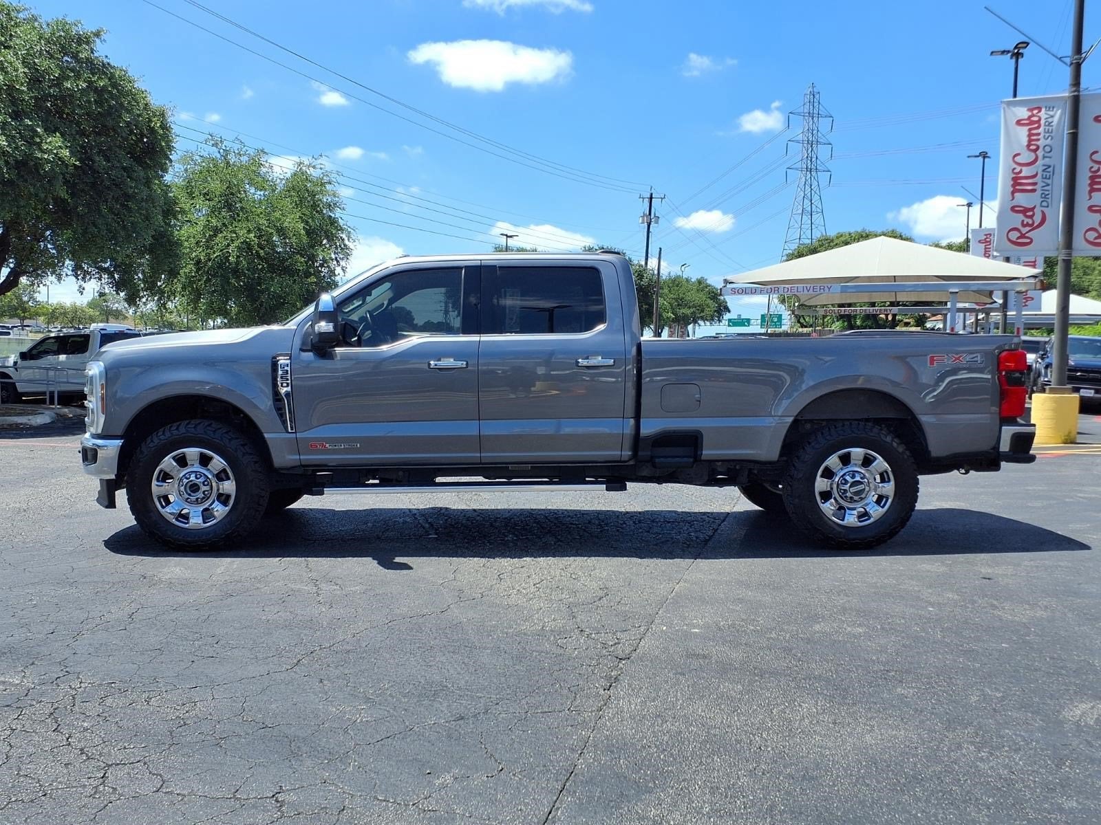 2025 Ford Super Duty F-350 SRW LARIAT