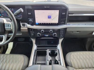 2026 Ford Super Duty F-350 SRW Platinum