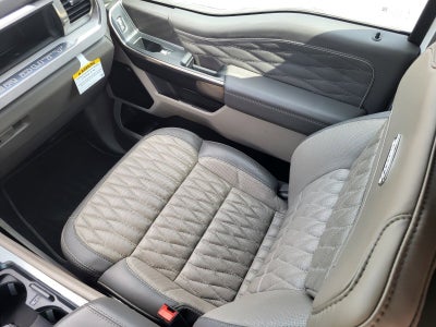 2026 Ford Super Duty F-350 SRW Platinum