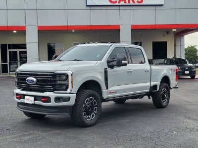 2025 Ford Super Duty F-350 SRW Platinum