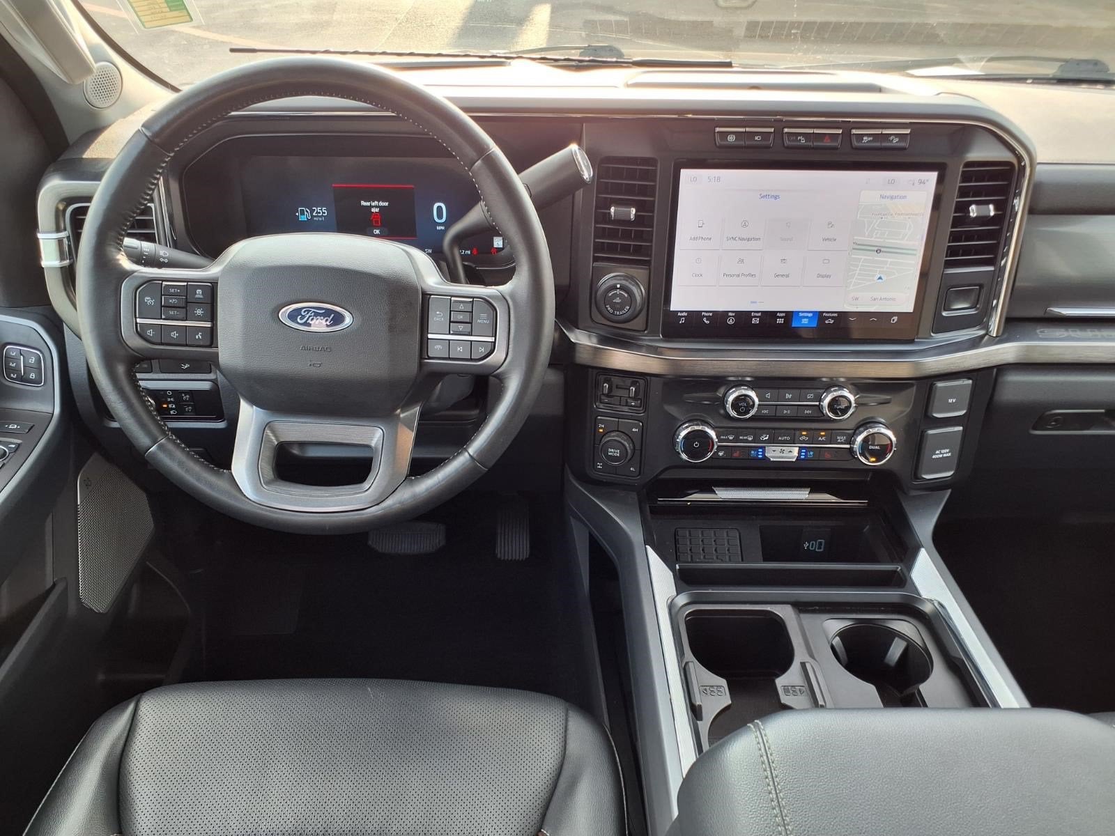 2024 Ford Super Duty F-350 SRW LARIAT