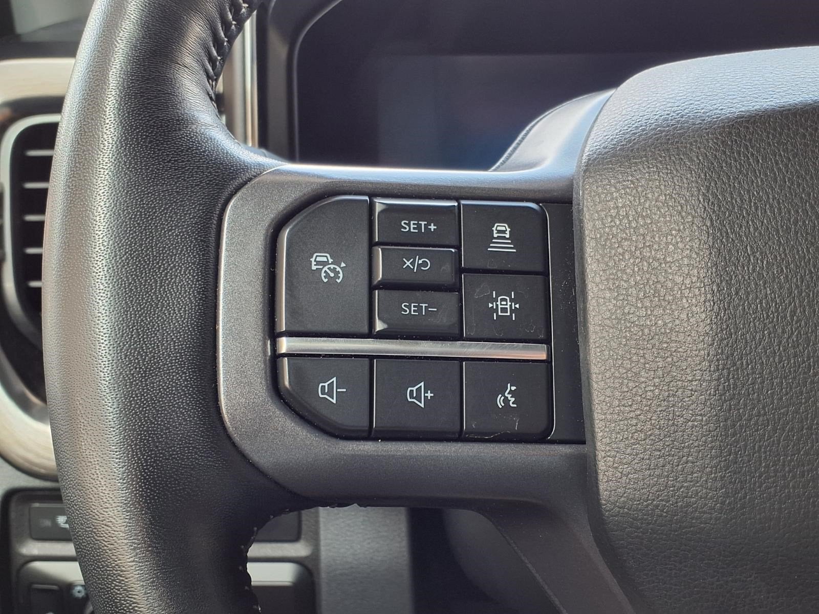 2024 Ford Super Duty F-350 SRW LARIAT