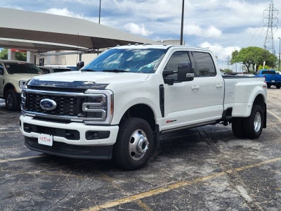 2025 Ford Super Duty F-350 DRW Platinum