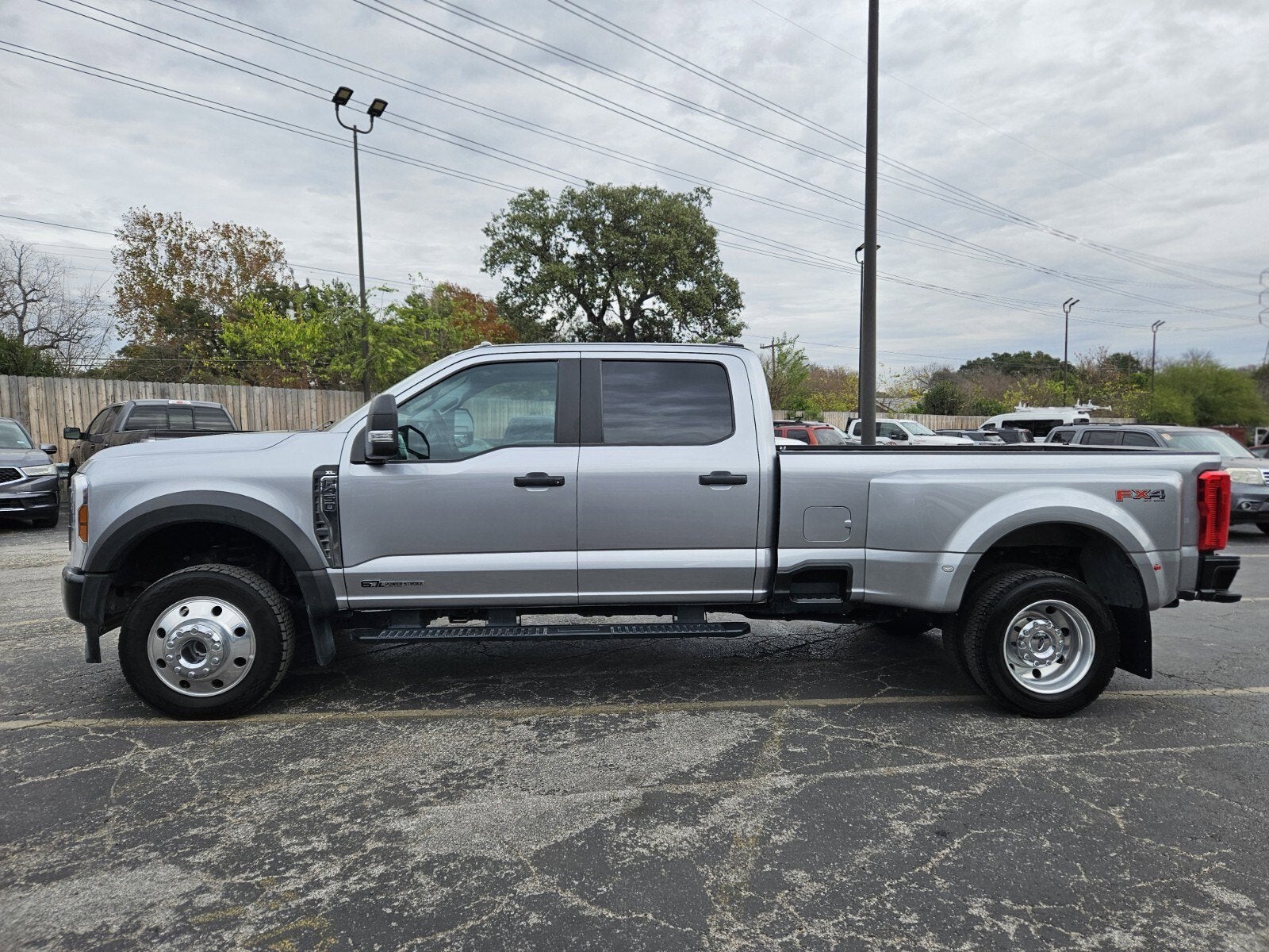 2024 Ford Super Duty F-450 DRW XL