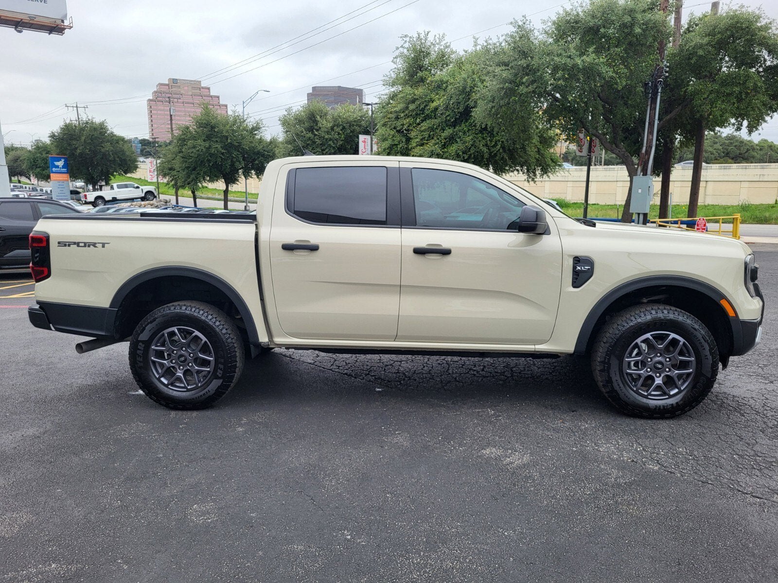 2025 Ford Ranger XLT