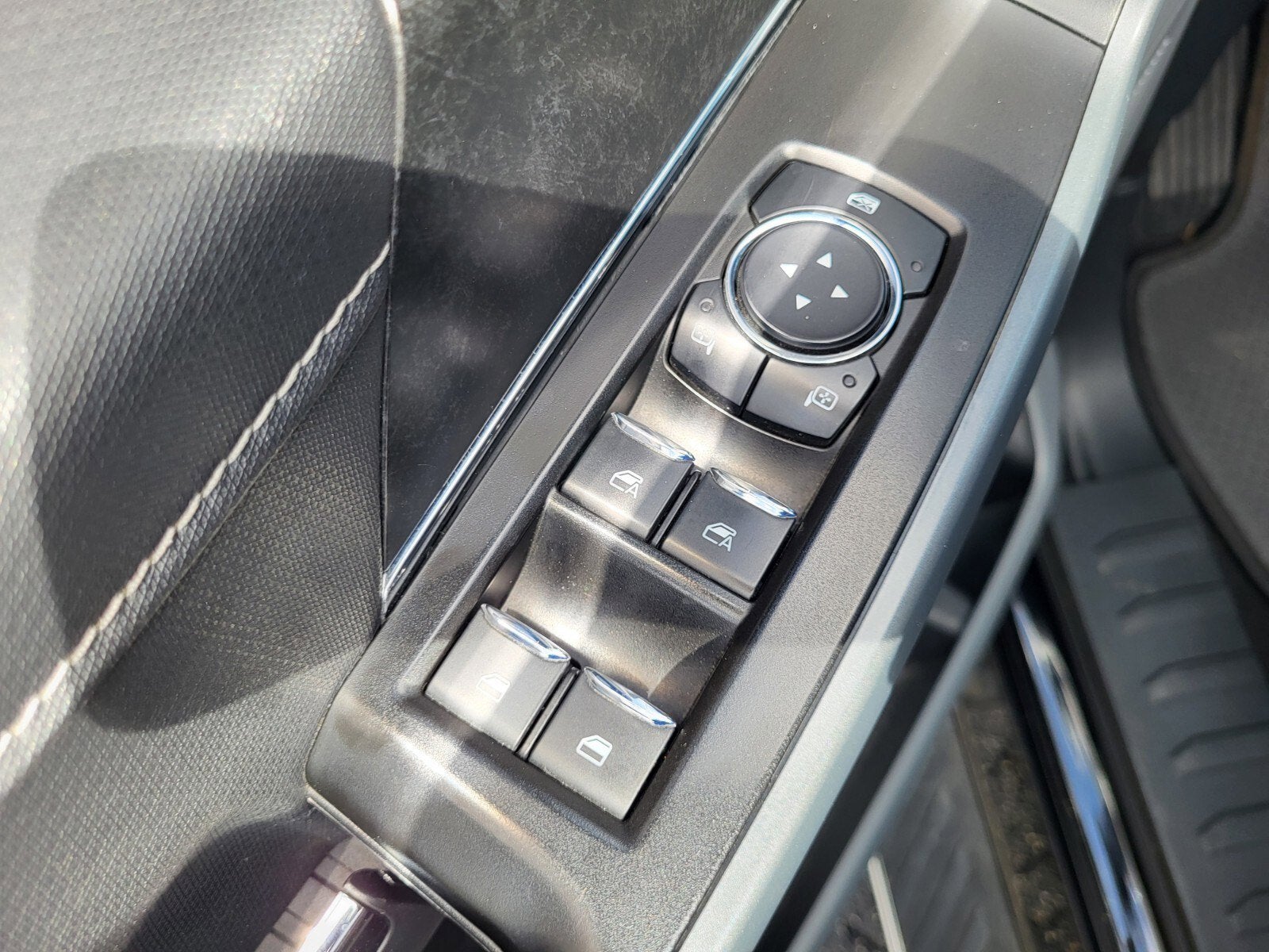 2023 Ford F-150 Base