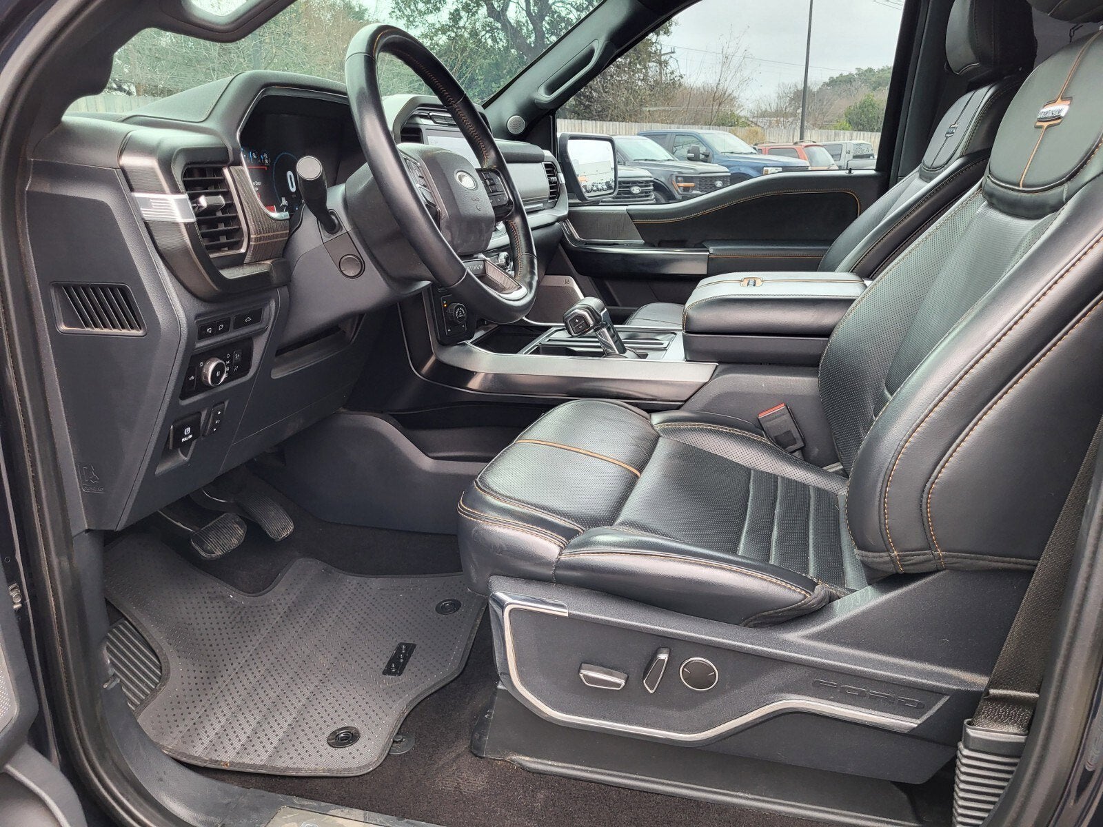 2023 Ford F-150 Platinum