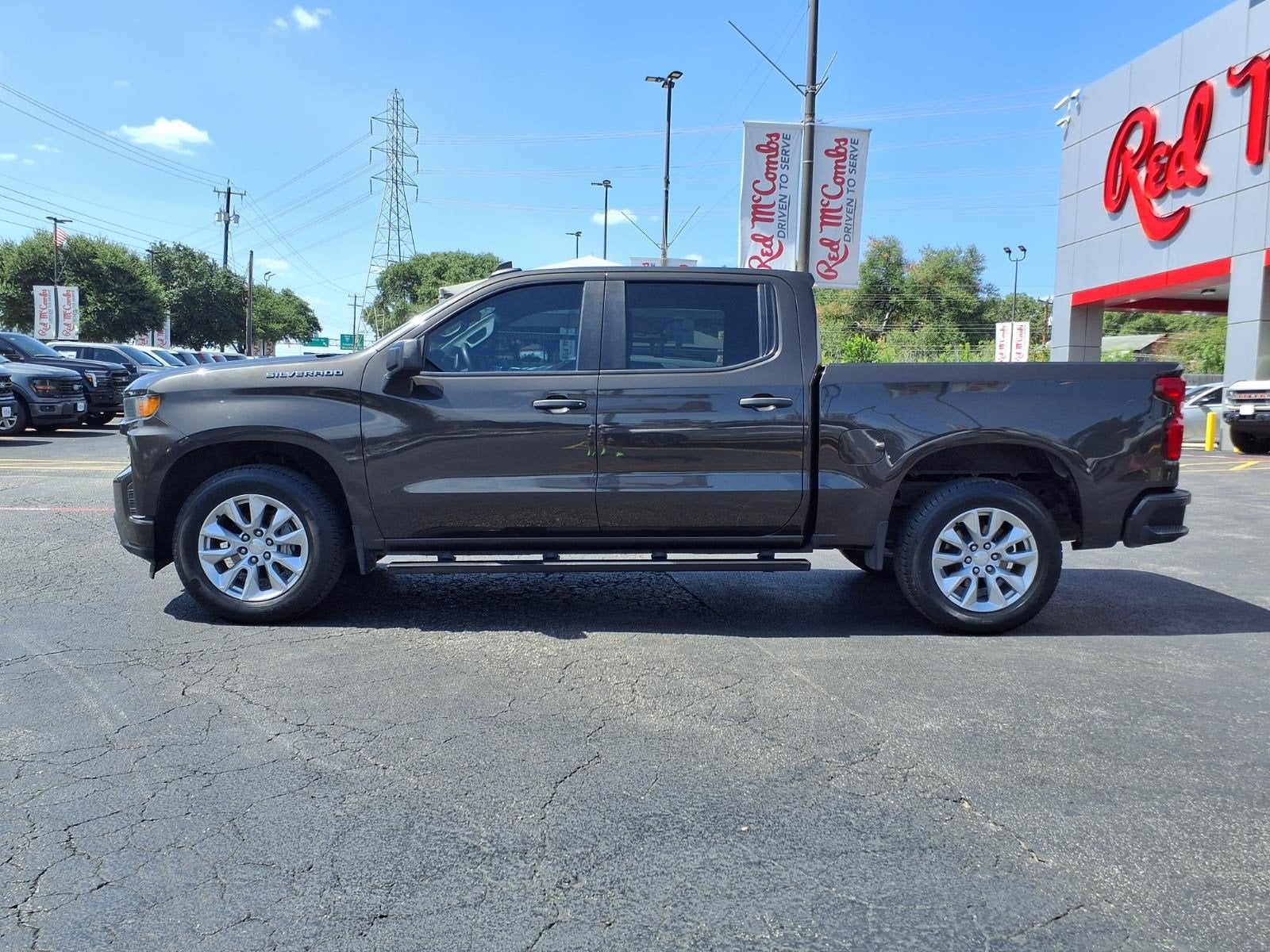 2022 Chevrolet Silverado 1500 LTD Custom