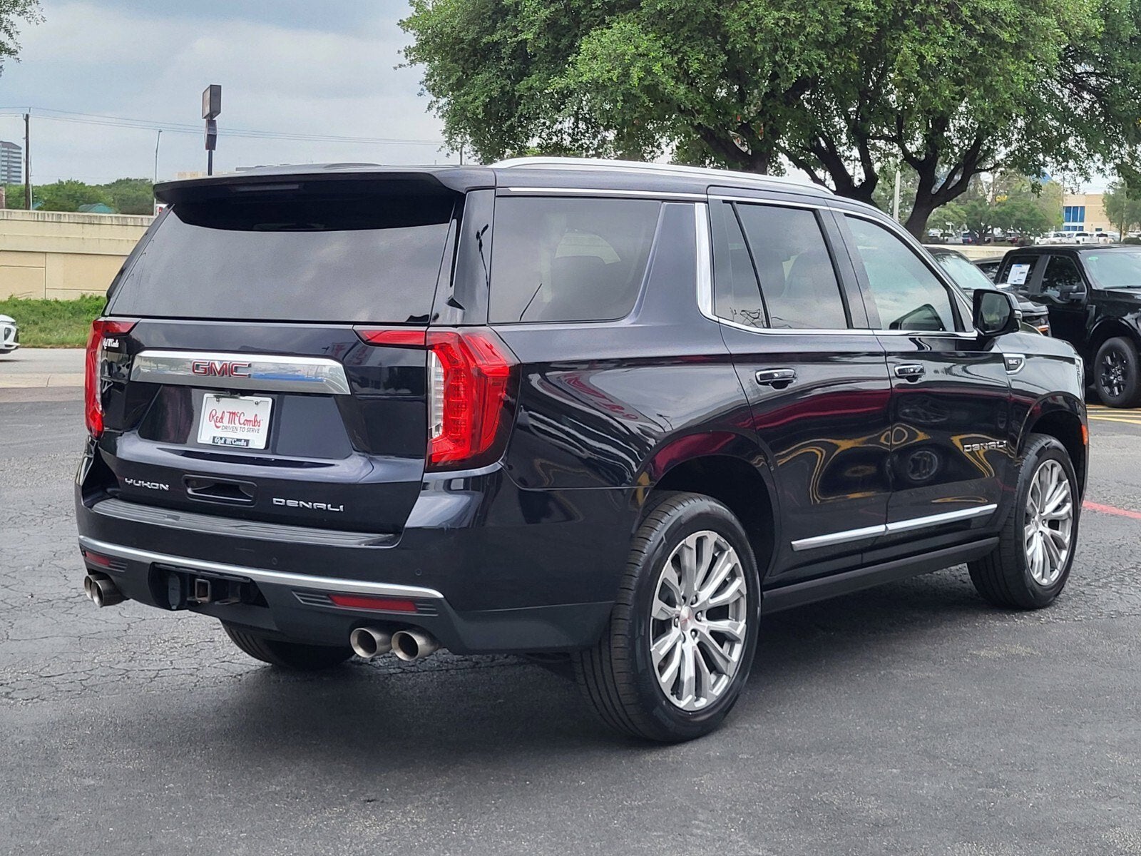 2023 GMC Yukon Denali