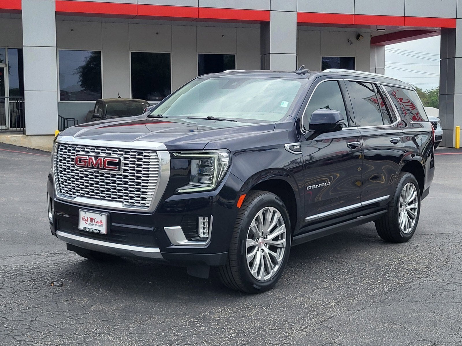 2023 GMC Yukon Denali