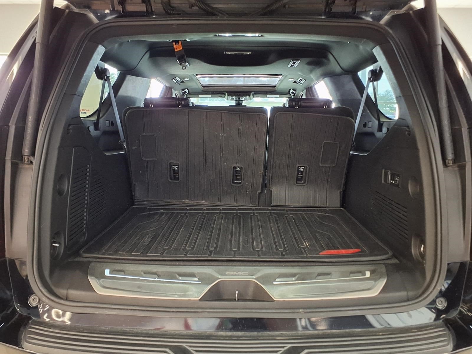 2022 GMC Yukon XL Denali