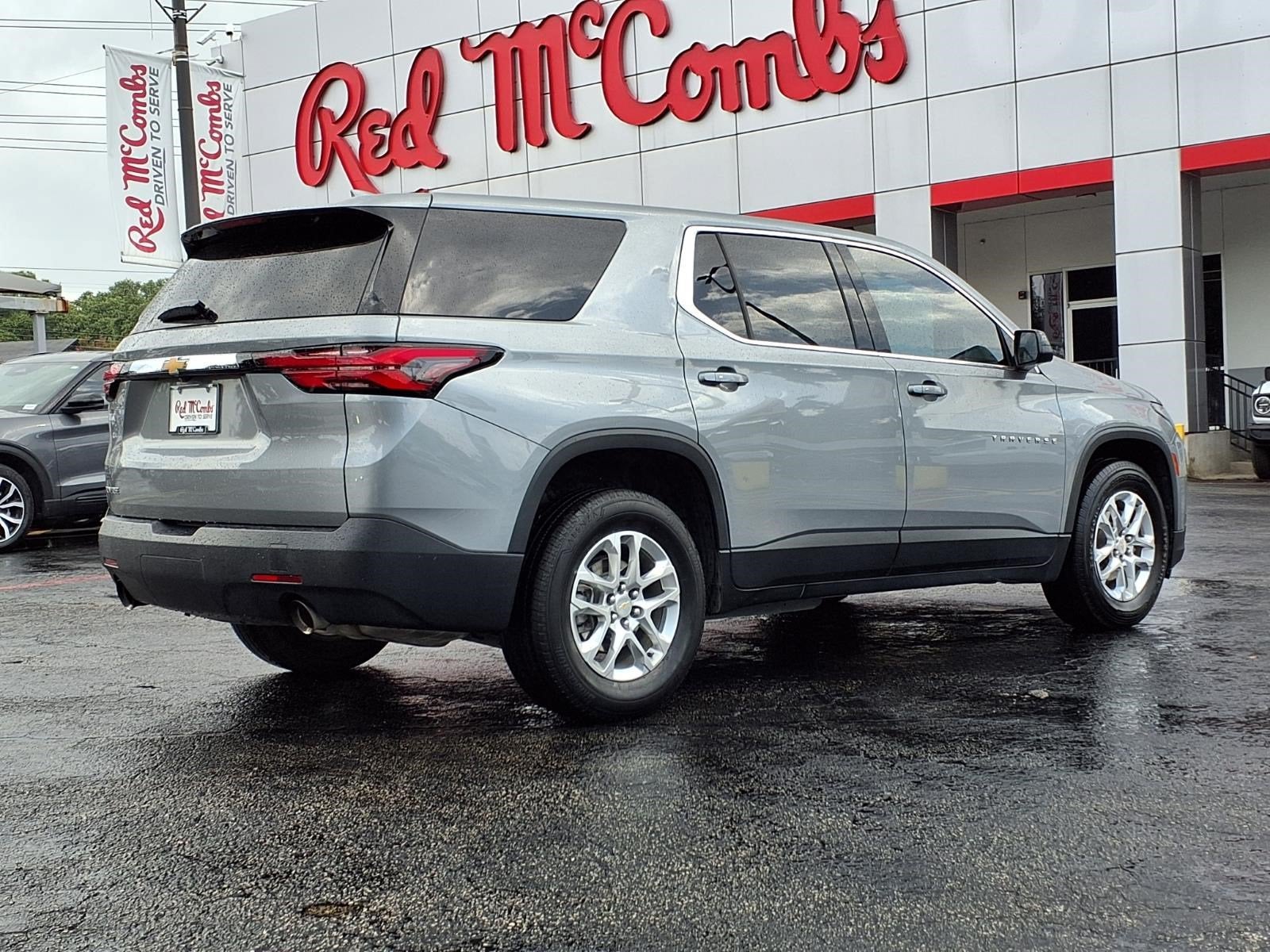 2023 Chevrolet Traverse LS