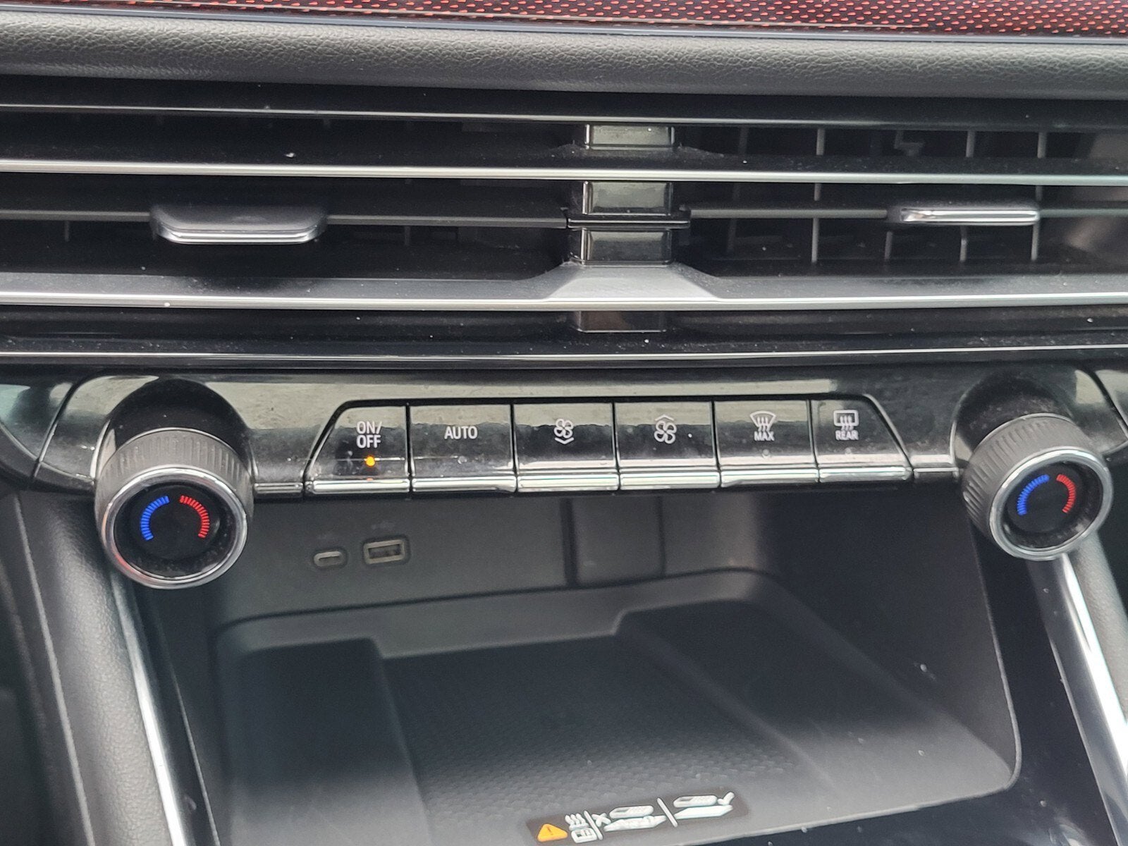 2024 Chevrolet Traverse FWD RS