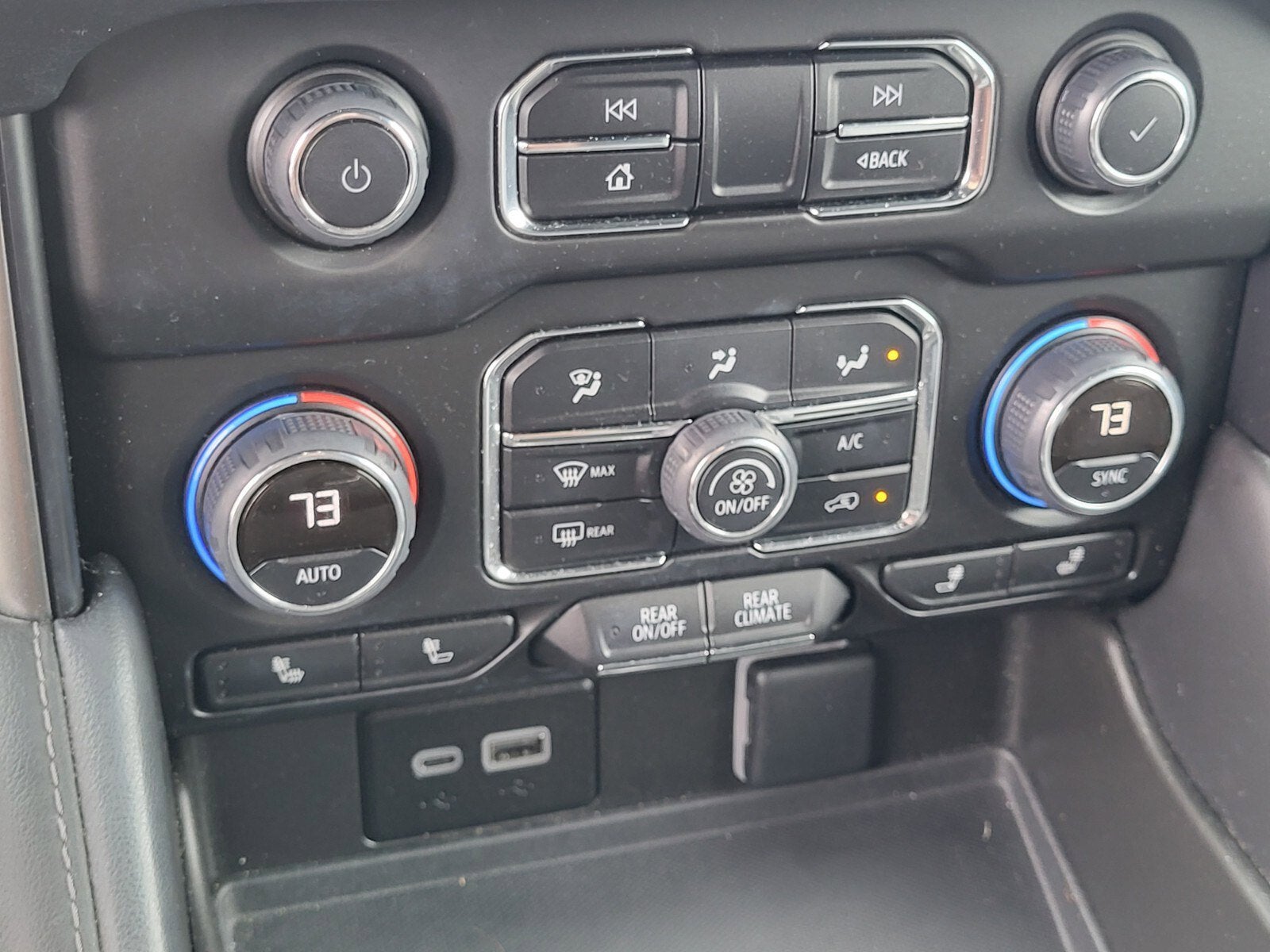 2023 Chevrolet Suburban Z71