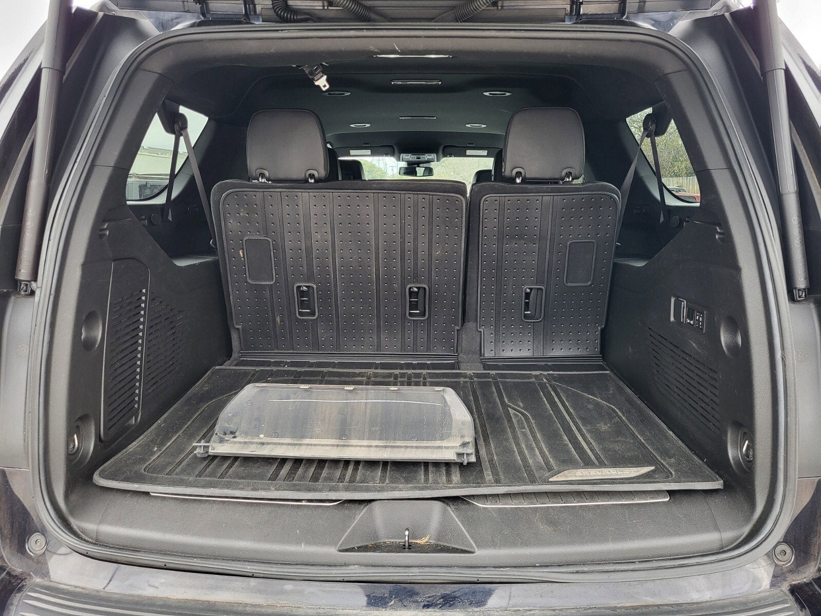 2023 Chevrolet Suburban Z71