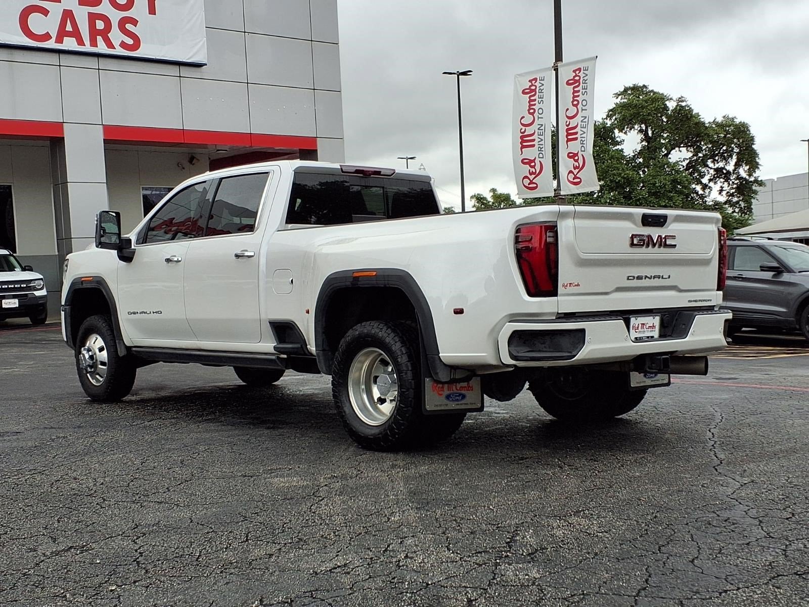 2025 GMC Sierra 3500HD Denali