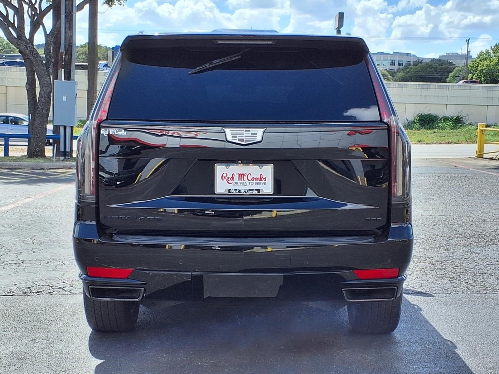 2022 Cadillac Escalade Sport
