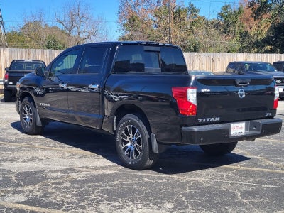 2021 Nissan Titan SV