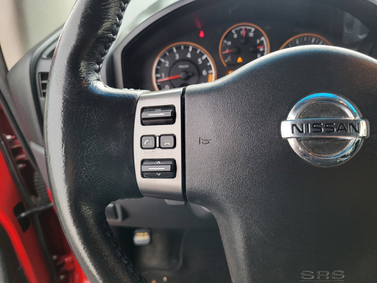 2012 Nissan Titan SL