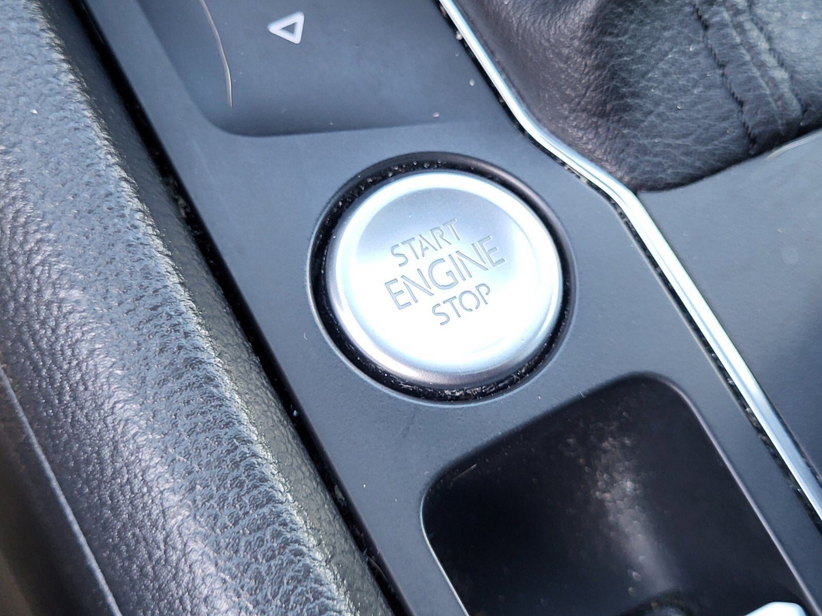 2020 Volkswagen Atlas Cross Sport 2.0T SEL