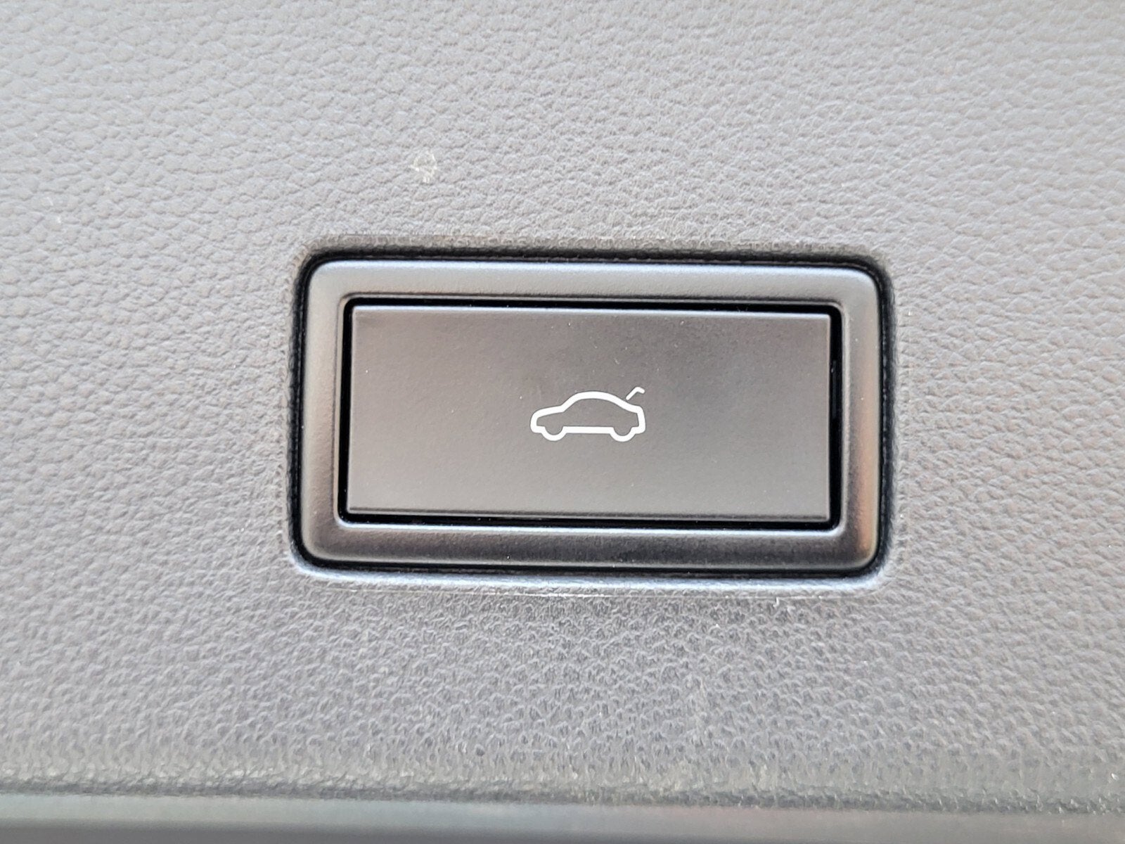 2020 Volkswagen Atlas Cross Sport 2.0T SEL