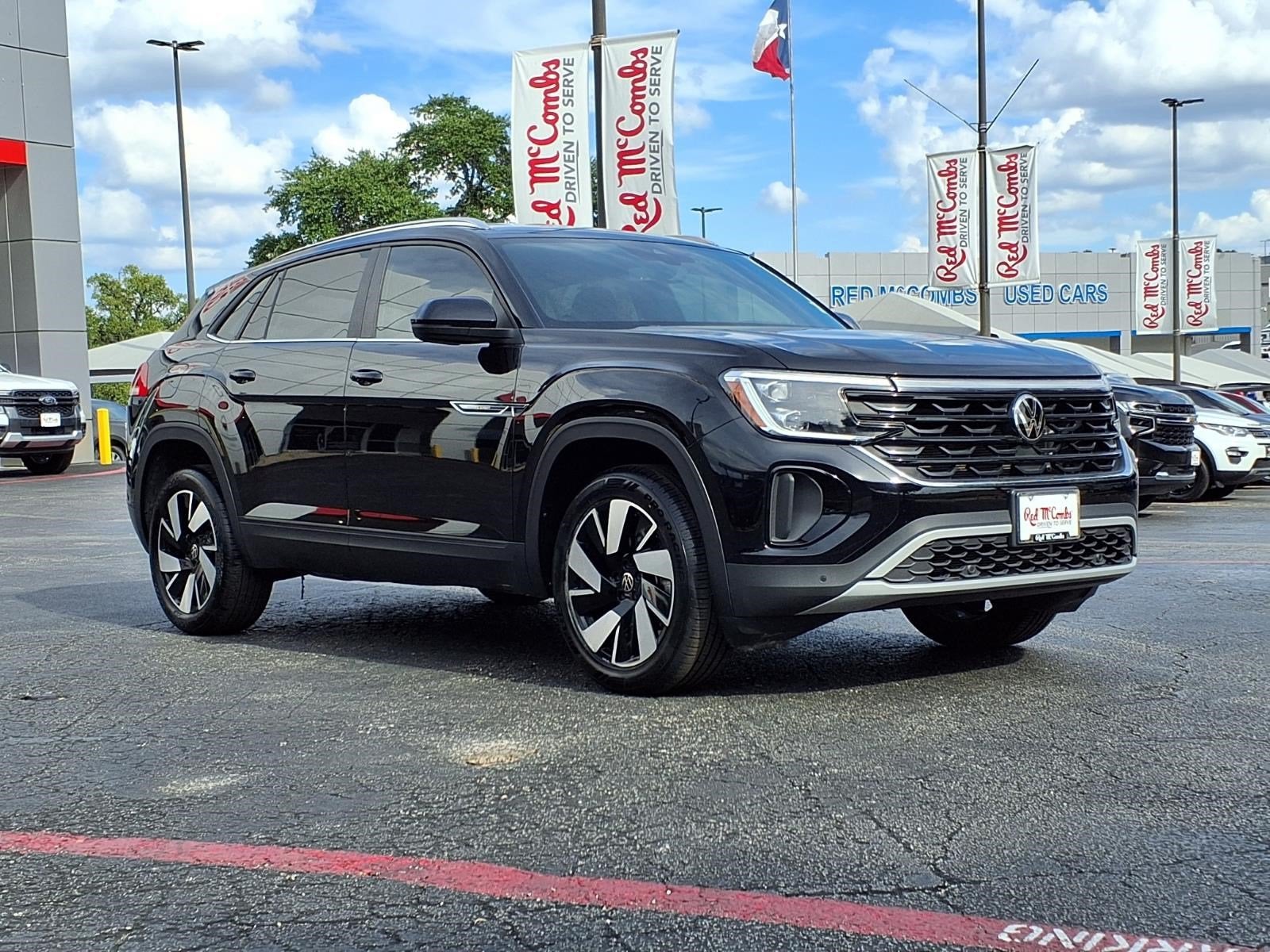 2025 Volkswagen Atlas Cross Sport 2.0T SE w/Technology