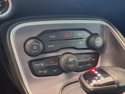 2020 Dodge Challenger SXT