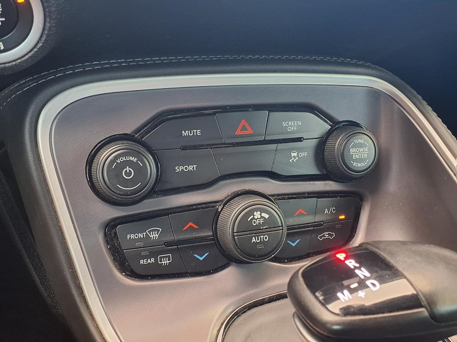 2020 Dodge Challenger SXT
