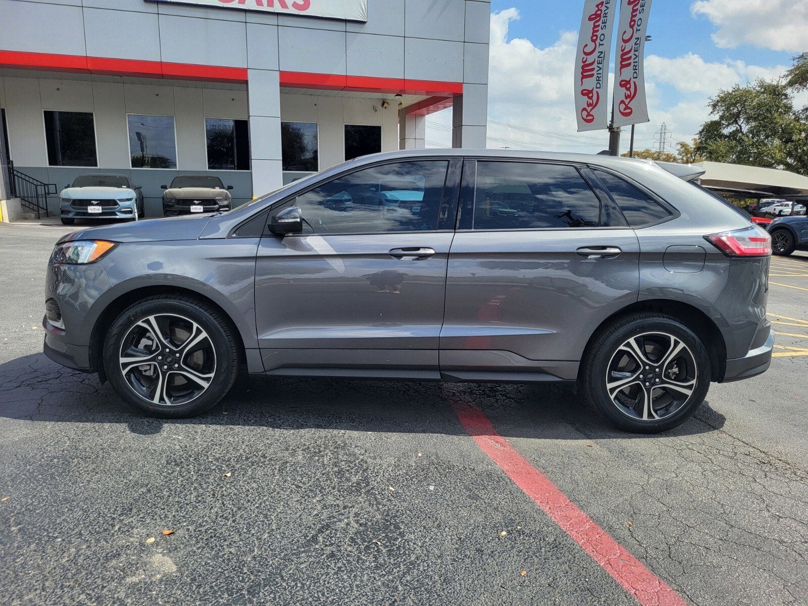 2022 Ford Edge ST