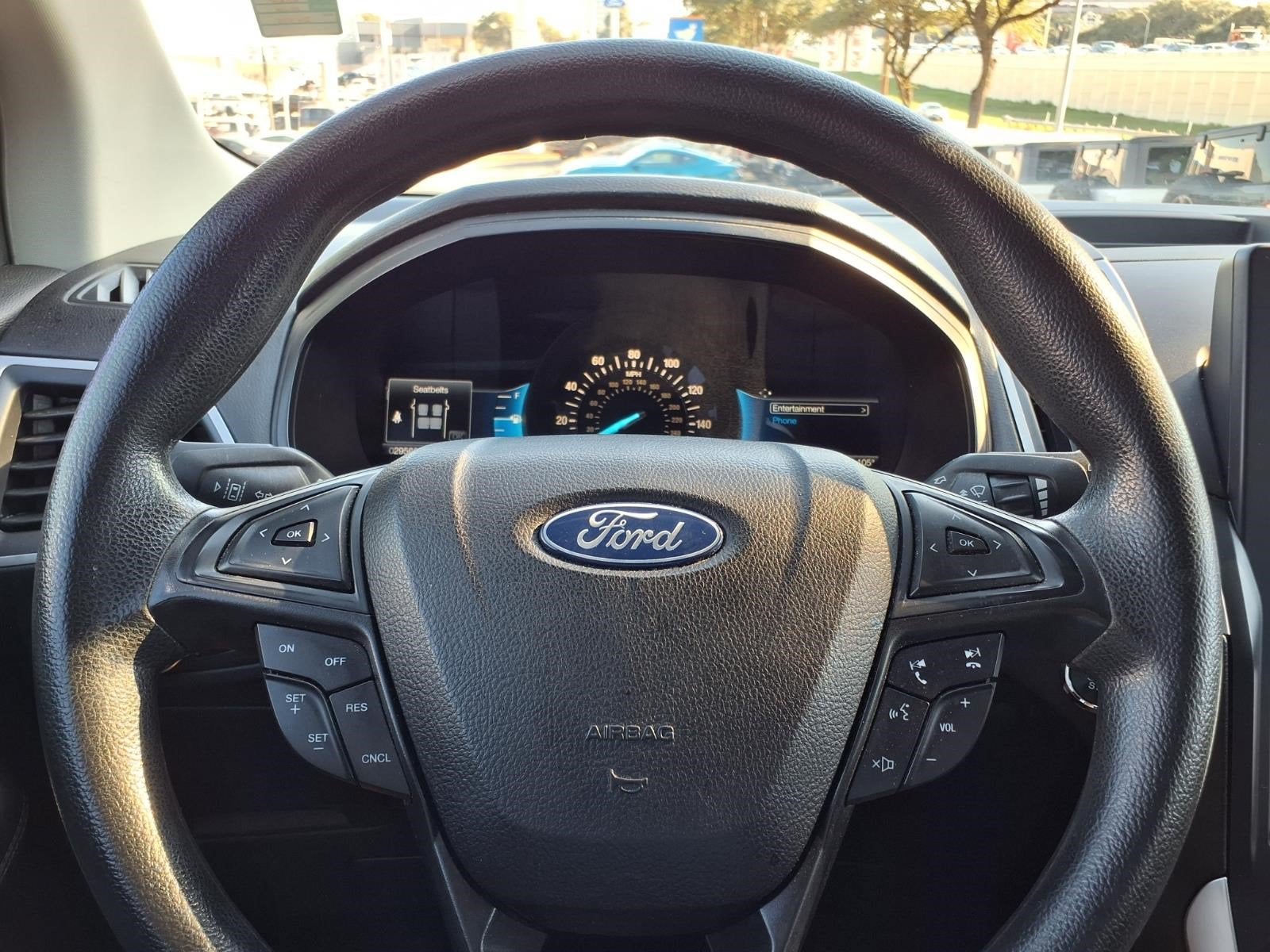 2023 Ford Edge SE