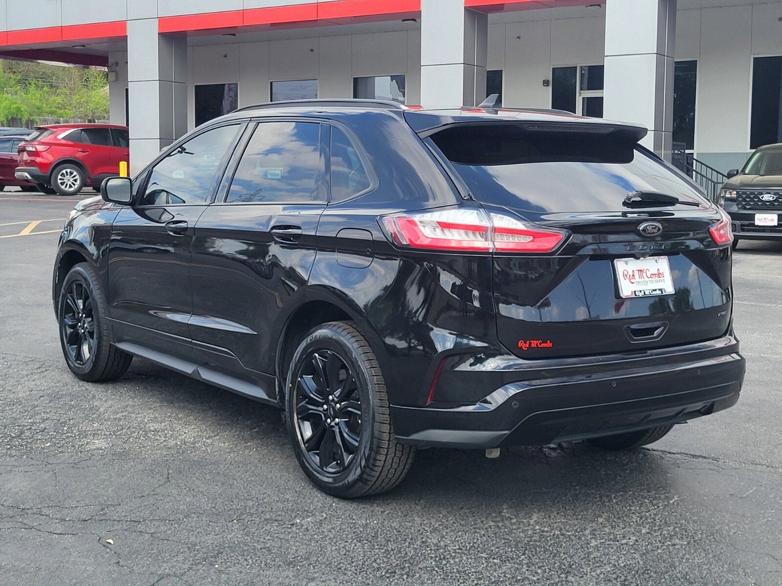 2022 Ford Edge SE