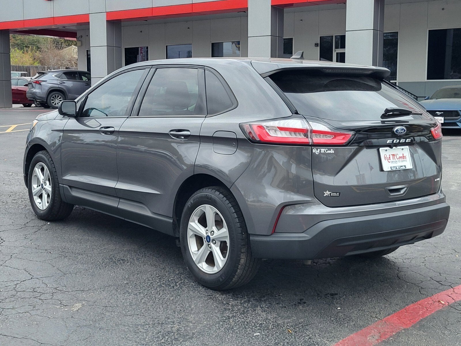 2022 Ford Edge SE