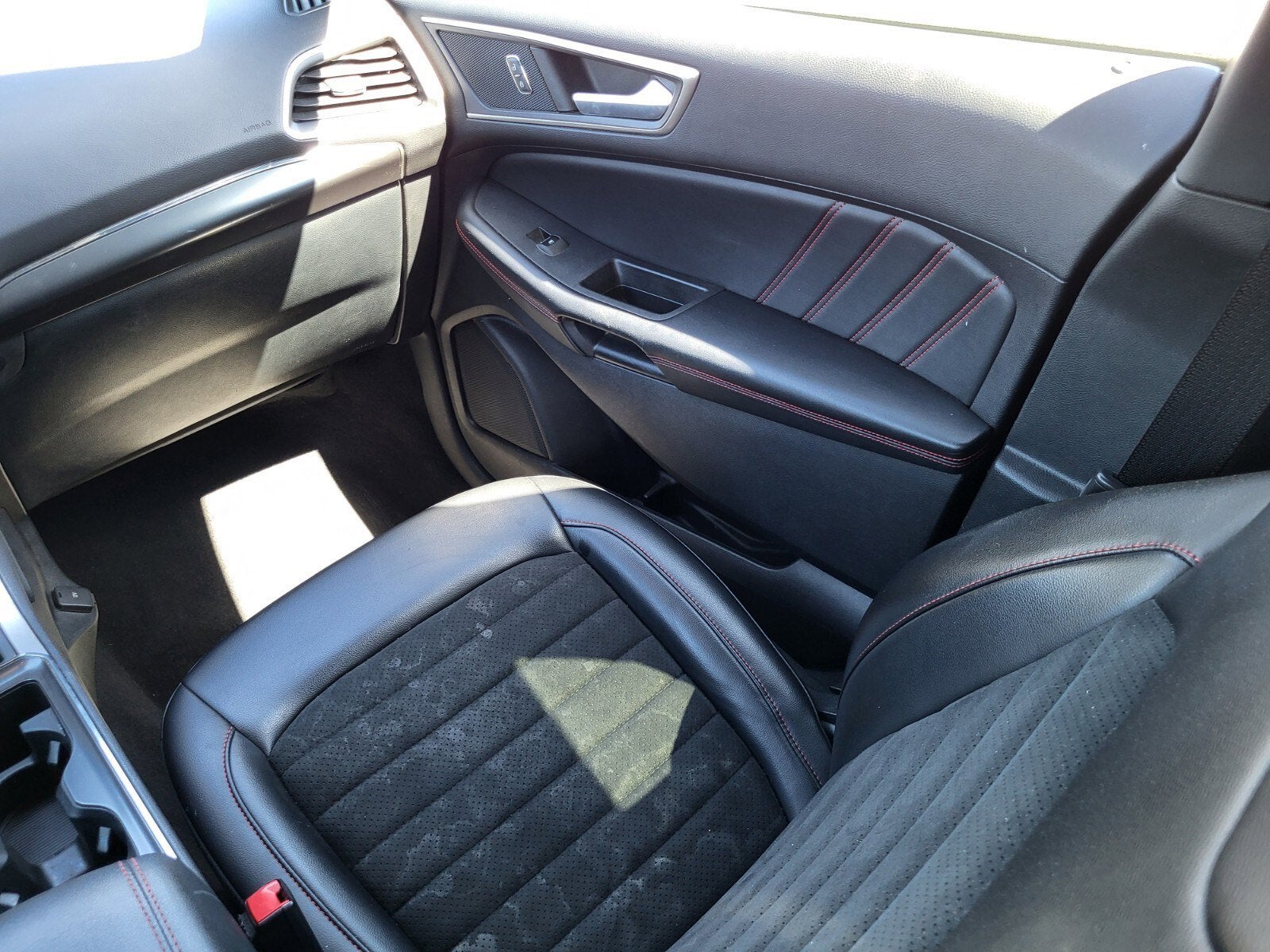 2022 Ford Edge ST-Line