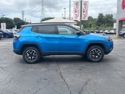 2025 Jeep Compass Trailhawk