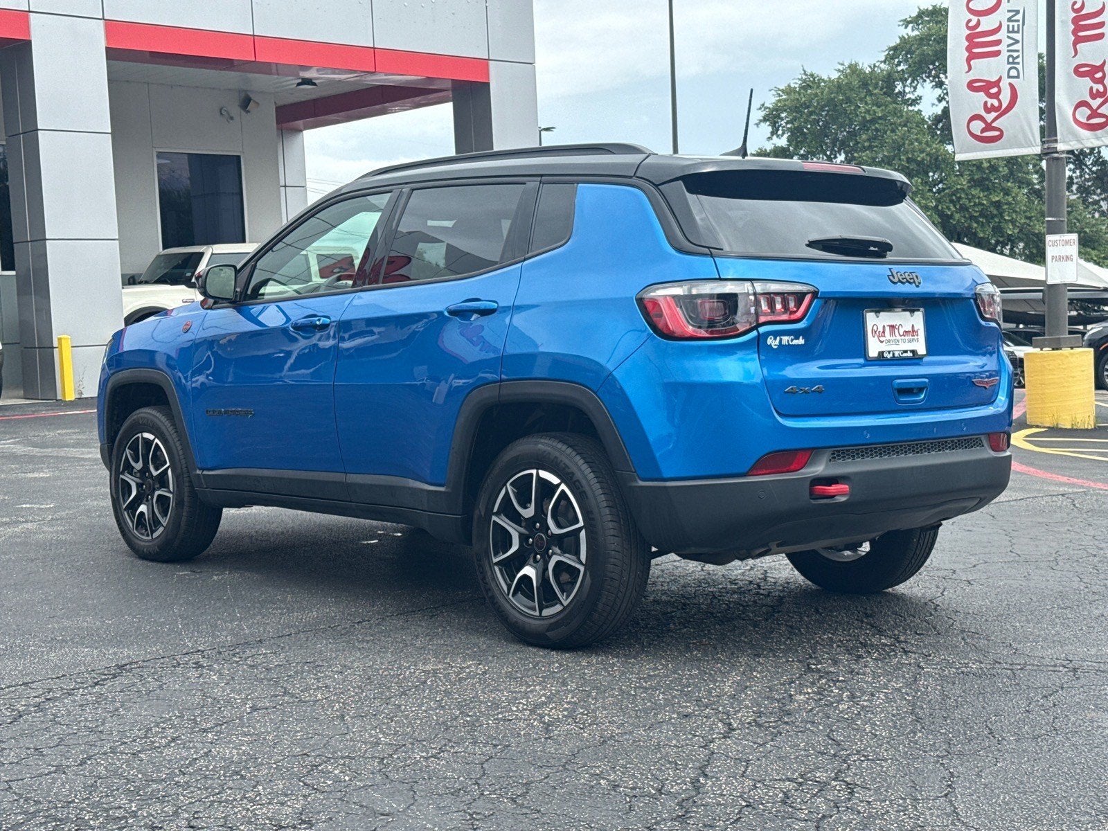 2025 Jeep Compass Trailhawk