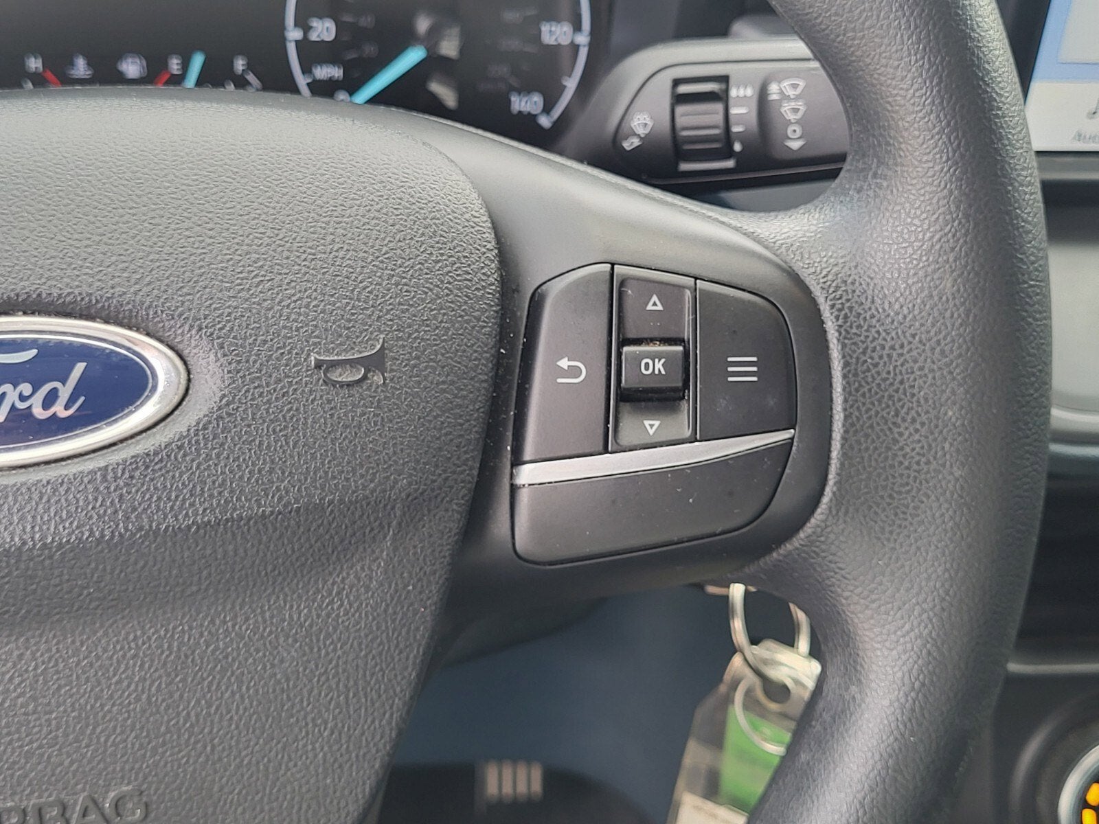 2022 Ford Maverick XL