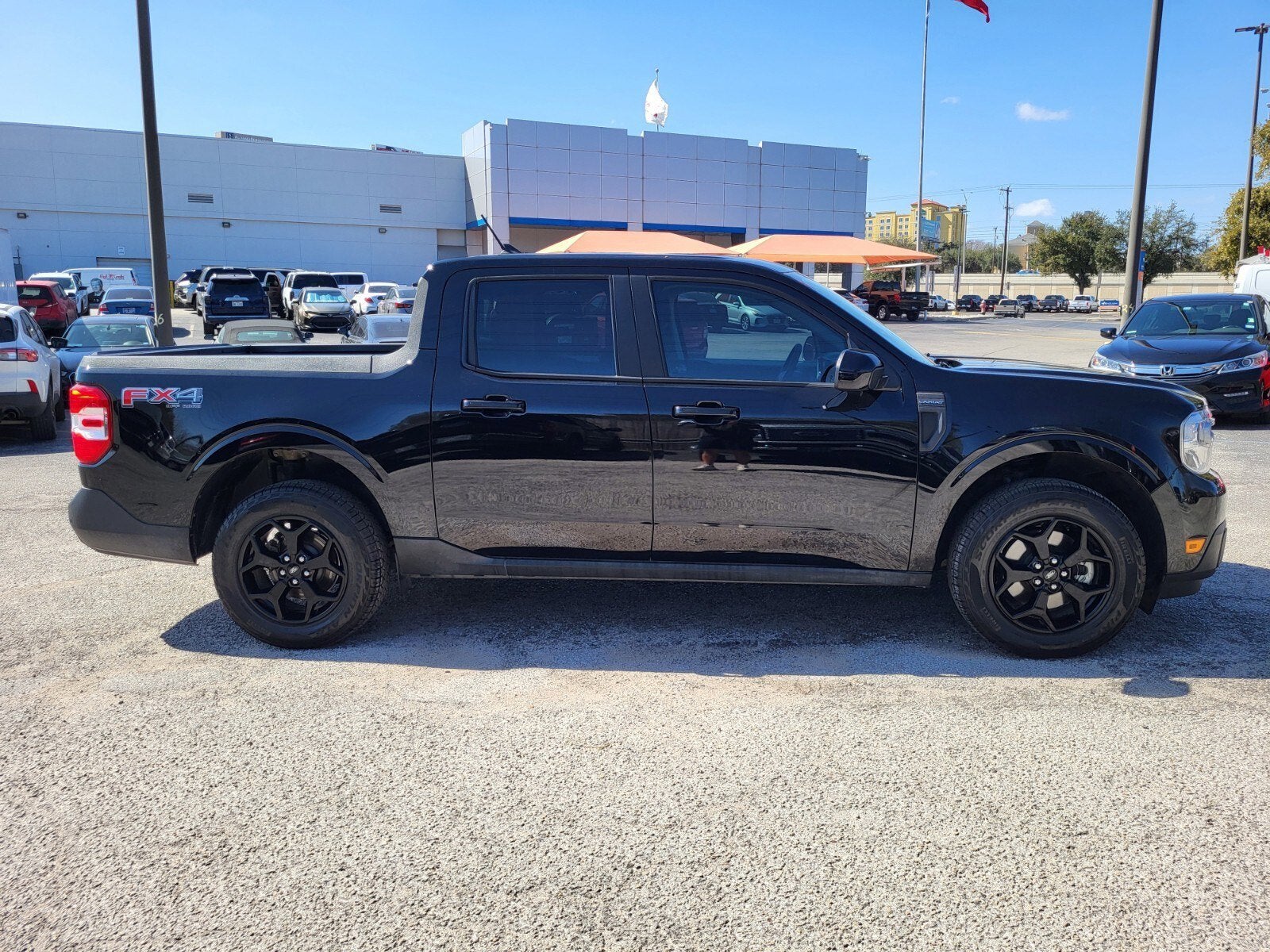 2024 Ford Maverick LARIAT