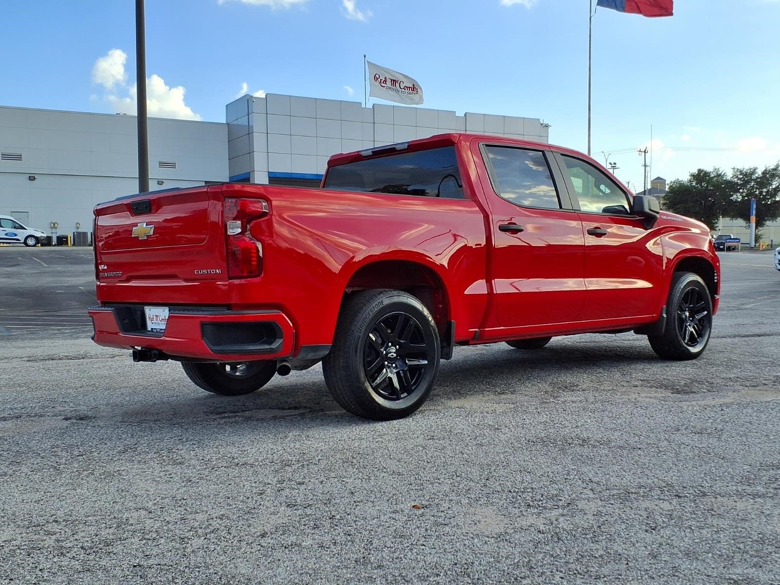 2024 Chevrolet Silverado 1500 Custom