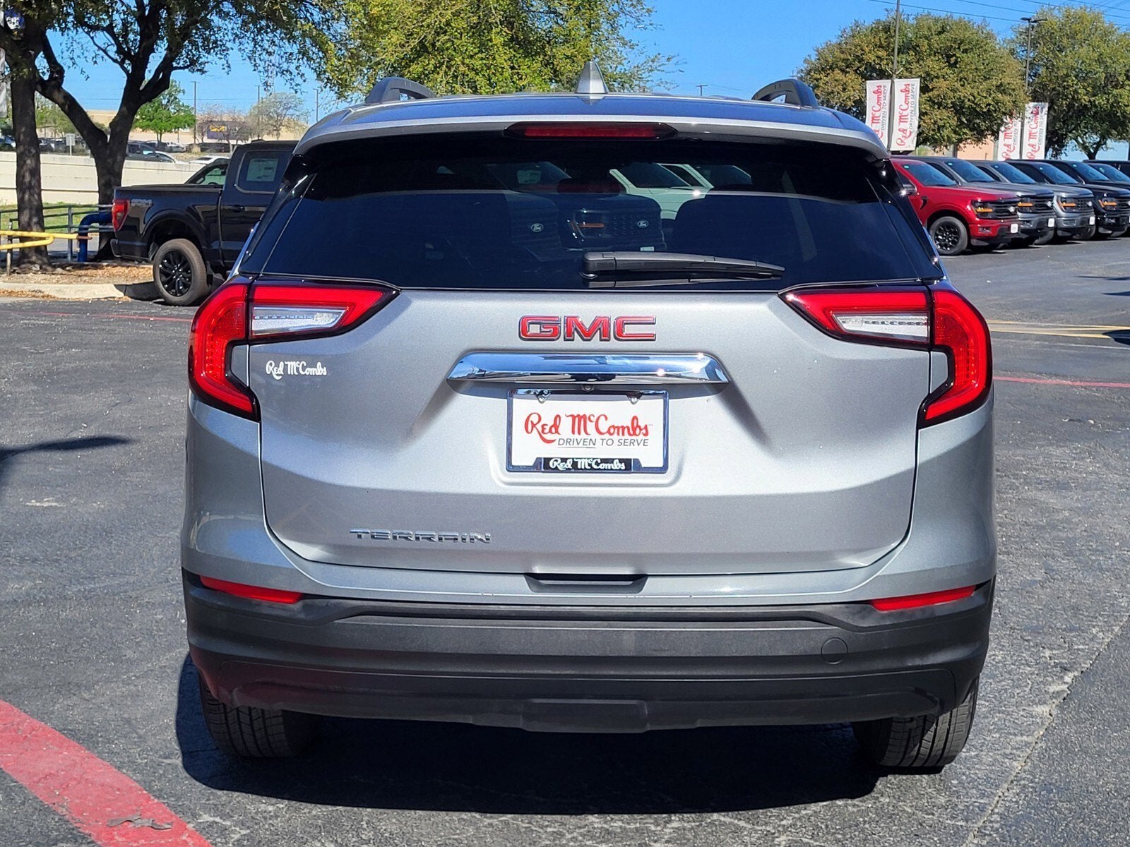 2023 GMC Terrain SLE