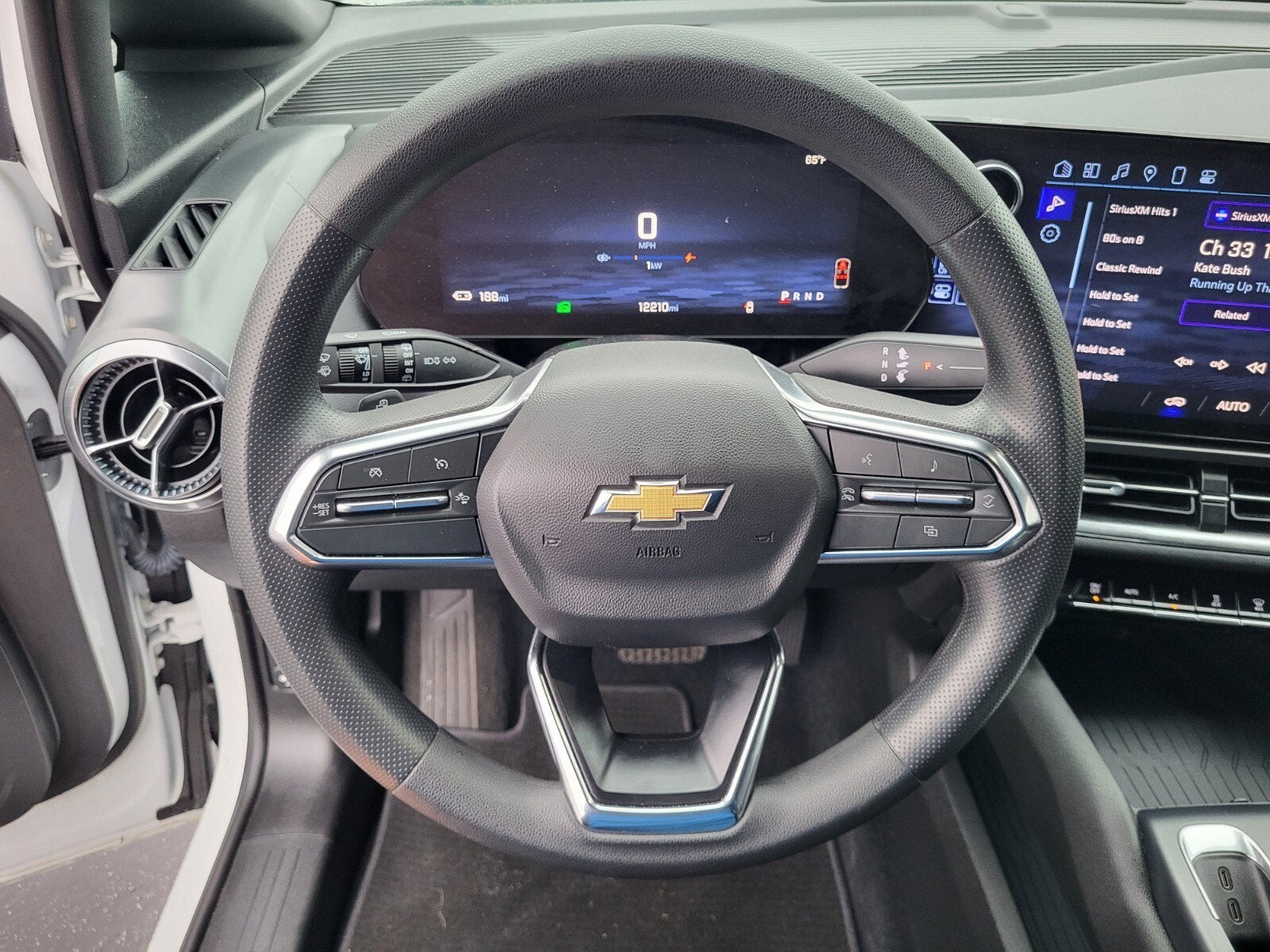 2025 Chevrolet Equinox EV LT1 w/PCY