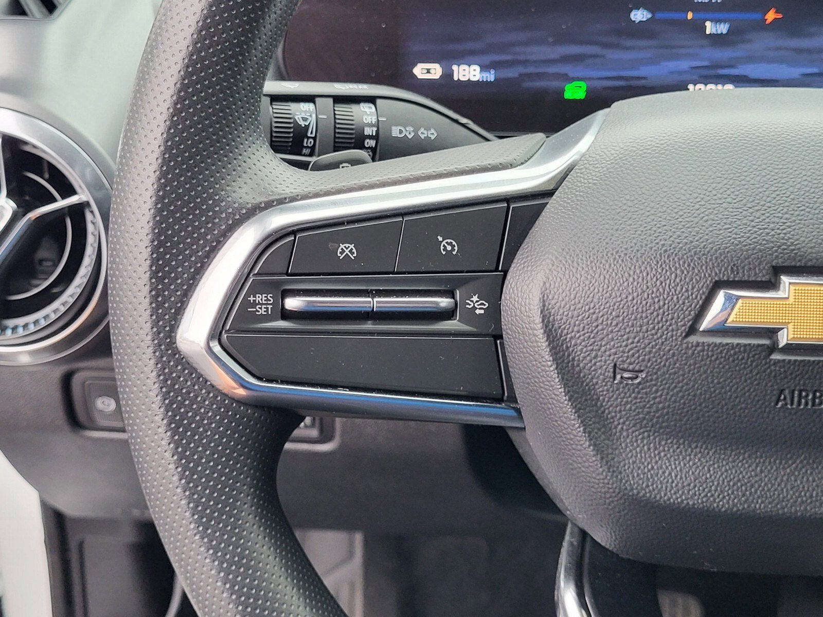 2025 Chevrolet Equinox EV LT1 w/PCY