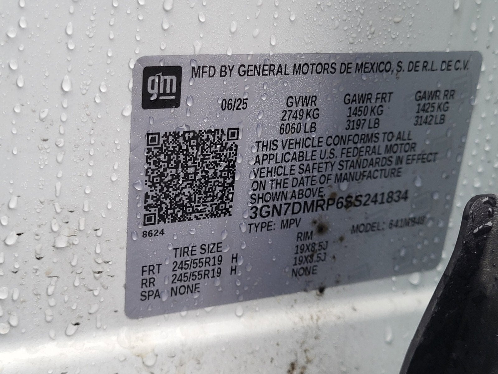 2025 Chevrolet Equinox EV LT1 w/PCY