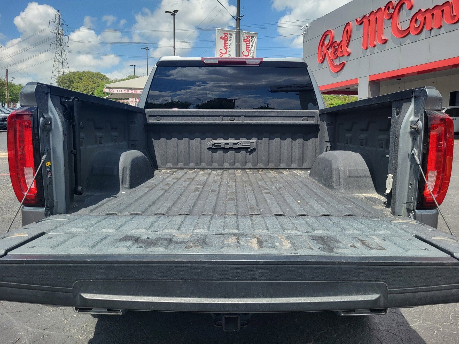 2021 GMC Sierra 1500 AT4