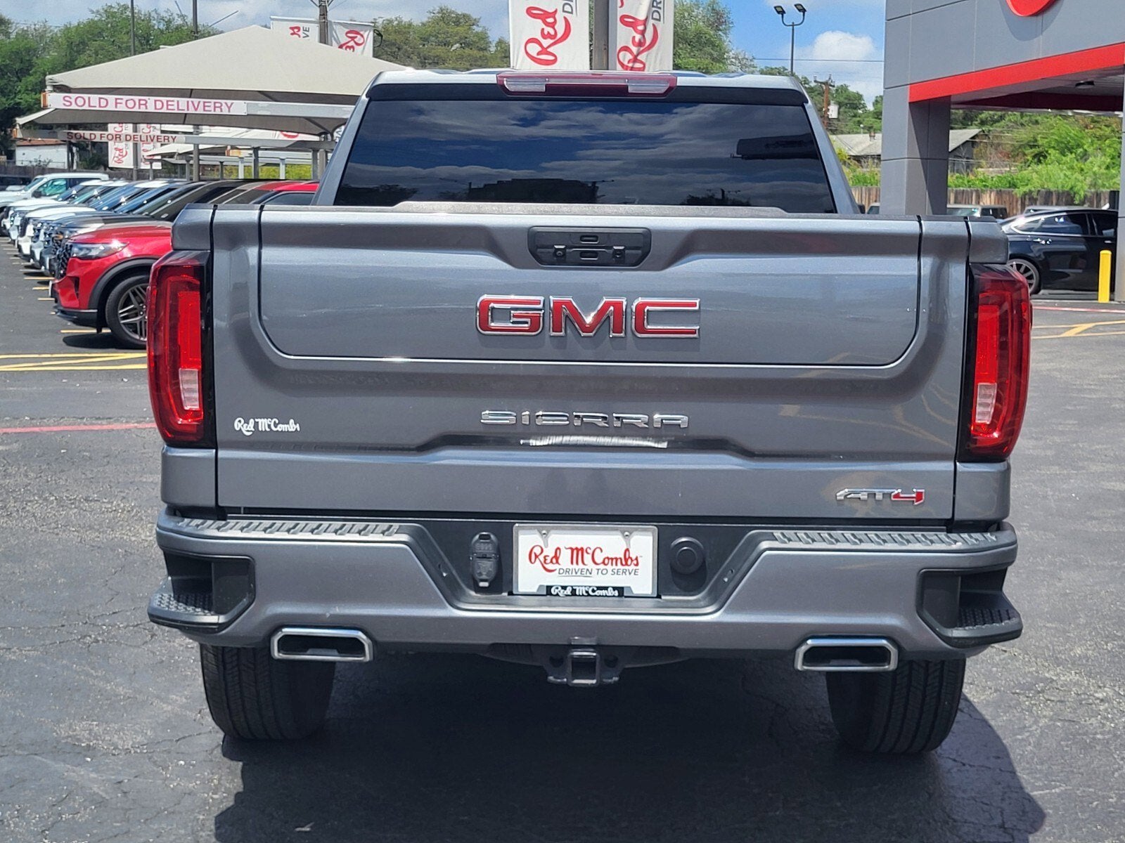 2021 GMC Sierra 1500 AT4
