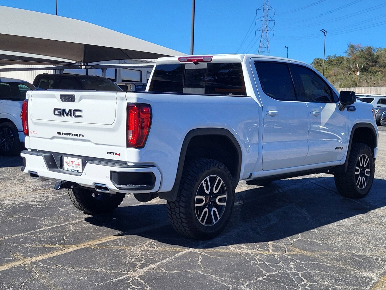 2025 GMC Sierra 1500 AT4