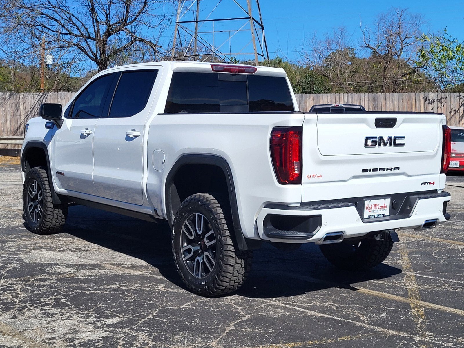 2025 GMC Sierra 1500 AT4